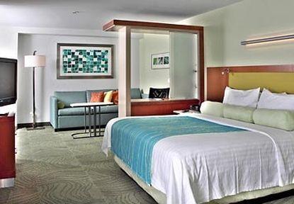 Springhill By Marriott Midtown Hotel 3*