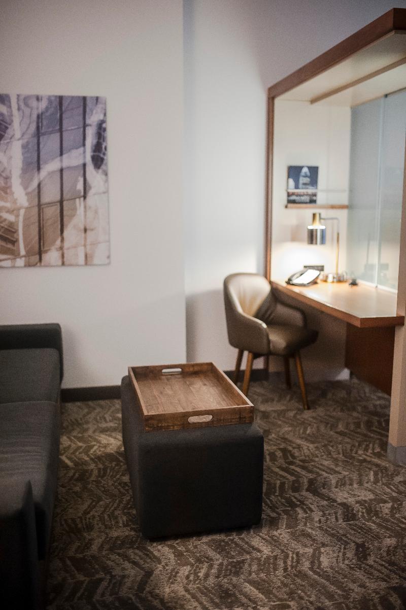 Springhill By Marriott Midtown Hotel 3*